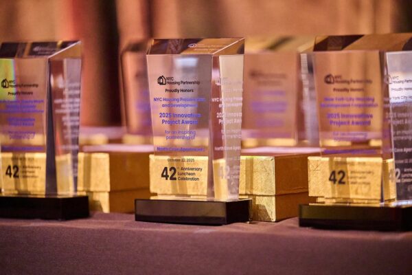 Photo of NYC Housing Partnership Innovation Award